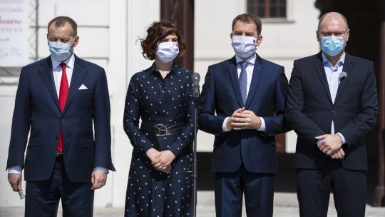 Boris Kollár (Sme rodina), Veronika Remišová (Za ľudí), Igor Matovič (OĽaNO) a Richard Sulík (SaS)